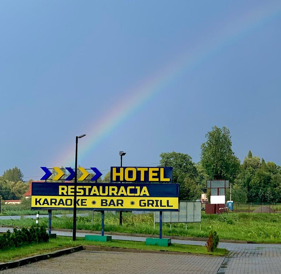 Hotel Komfort Krzywaczka Luaran gambar